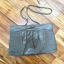 Load image into Gallery viewer, Vendome Taupe Leather Purse
