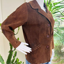 Load image into Gallery viewer, Stitch Collar Suede Jacket
