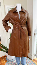 Load image into Gallery viewer, Suburban Heritage Brown Leather Trench
