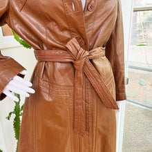 Load image into Gallery viewer, Suburban Heritage Brown Leather Trench
