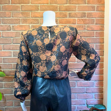 Load image into Gallery viewer, Style Right Black&amp;Bronze Blouse
