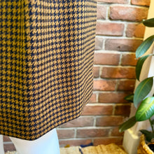 Load image into Gallery viewer, JNY Caramel Houndstooth Skirt
