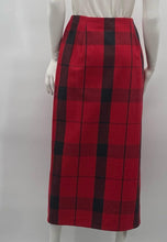 Load image into Gallery viewer, Ralph Lauren Plaid Skirt
