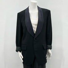 Load image into Gallery viewer, Palm Beach Tux Jacket
